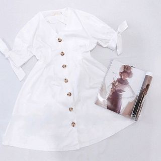 Đần xòe chíp eo tiểu thư