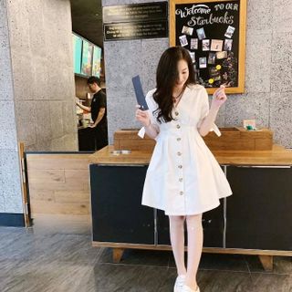 Đần xòe chíp eo tiểu thư