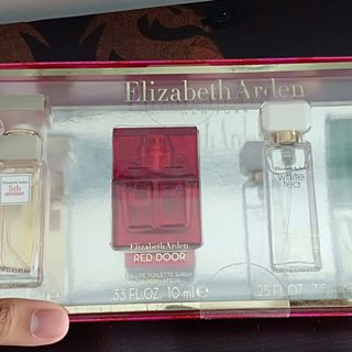 Set 4 lọ nước hoa Nữ Elizabeth Arden Fragrance Gift Set – Holiday của Mỹ