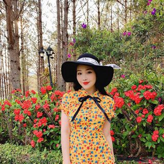ĐẦM HOA CỘT NƠ