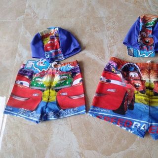 Quần bơi kèm mũ Ô tô