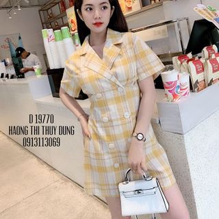 ĐẦM CARO CỔ VEST CÀI NÚT