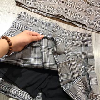 Set áo croptop và quần giả váy siêu đẹp
