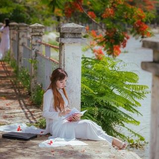 áo dài trơn học sinh Cổ truyền thống