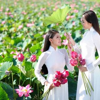 áo dài trơn học sinh Cổ truyền thống
