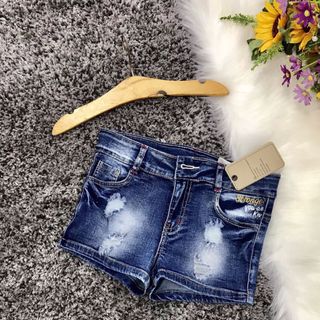 Mẫu mới về liên tục để phục vụ các bé diện đi chơi ngày hè Short Jean bé gái dây khoá woats 2 màu rất xành điệu chất Jean mềm form chuẩn Jean co tăng đơ Jean co giản mạnh Size 1/8 Size 9/14 Mspd giá sỉ