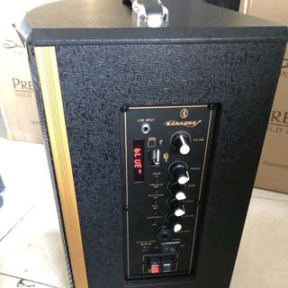 Loa Kéo TN08 Siêu Hay Tặng 2 Mic Không Dây Xịn