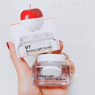 KEM DƯỠNG TRẮNG TRI THÂM NÁM TÁI TẠO DA V7 TONING LIGHT MINI