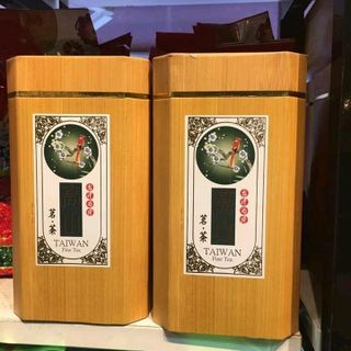 Trà Oloong Tứ Quý Cầu Đất