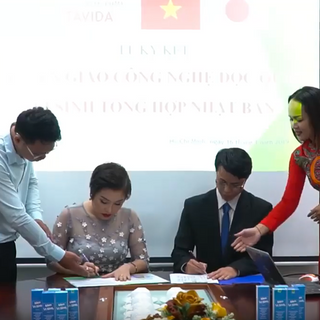 Men vi sinh Tavida trị viêm lang lông mụn lưng