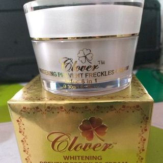 kem trị nám CLOVER