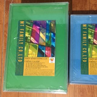 Thớt kính cường lực chống va đập