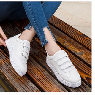 Giày Nữ Đế Bánh Mì Xinh Xắn Cá Tính D2594 Giày sneaker độn đế