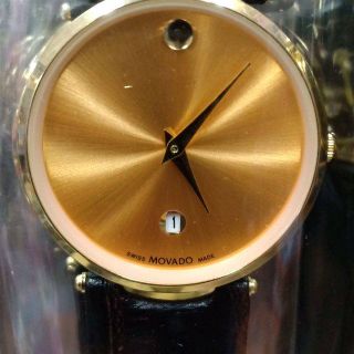 đồng hồ siêu mỏng MOVADO