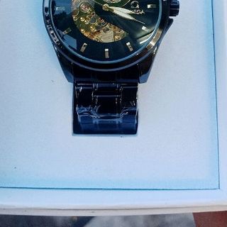 đồng hồ Cơ đeo là chạy