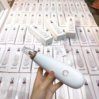 mấy hút mụn