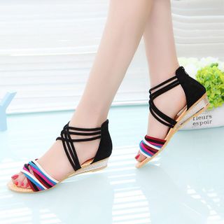 Sandal đi biển thời trang Mã CBN