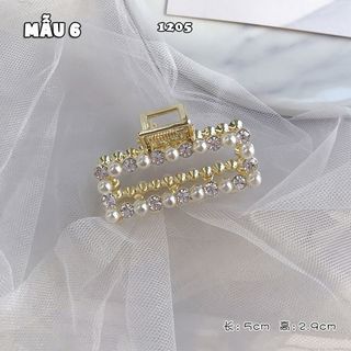Kẹp tóc ngọc trai đính kim cương