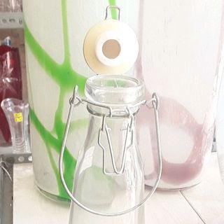 Chai Thủy Tinh Nắp Sứ Gài 500ML