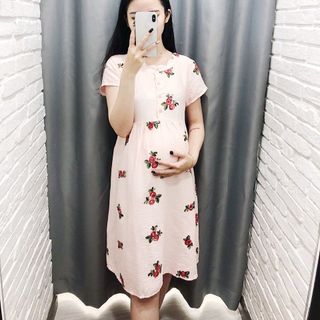 ĐẦM BẦU CÔNG SỞ ĐŨI HOA THÊU - BẦU VÀ CHO BÉ TY