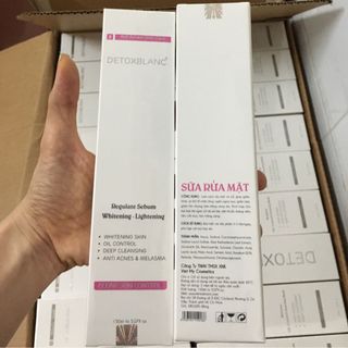 DETOX BLANC ai can ib e đang báo giá serum mụn