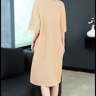 ĐẦM LEN GÂN SUÔNG NHẬP