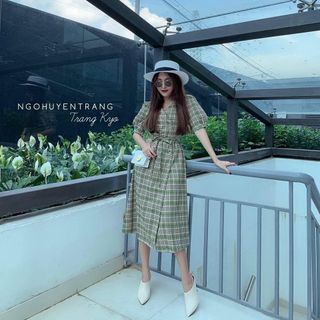 ĐẦM KẺ CỔ VEST