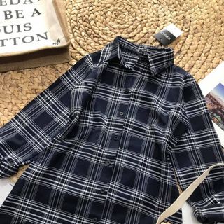 Đầm sơ mi form suông kẻ sọc oversize