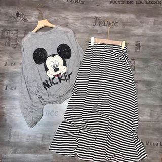 SET ÁO MICKEY CHÂN VÁY KẺ