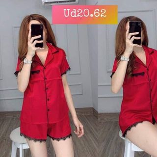 Pyjama cổ viền quần đùi ren