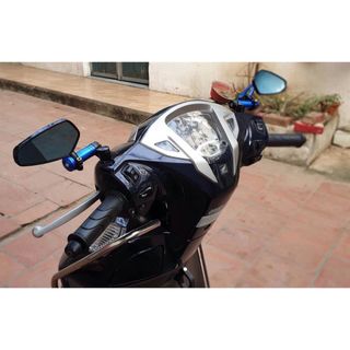 Gương gù gắn chân gương