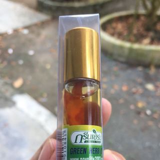 Dầu thảo dược nhân sâm thái lan green herb oil 8ml lốc 12 chai giá sỉ