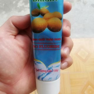 Kem Đánh Răng SVG Bright