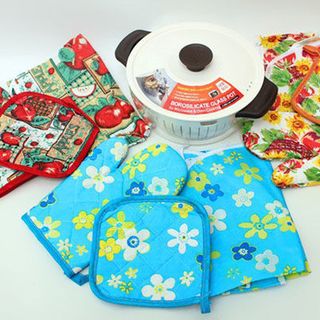Bộ làm bếp 3 món tạp dề găng tay bắc nồi