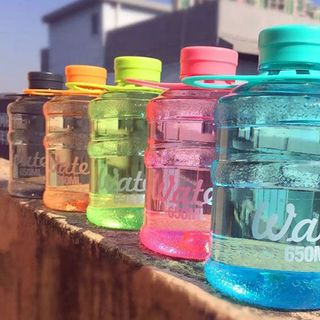 Bình đựng nước Water 650ml cực đẹp