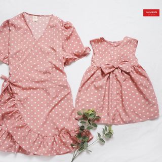 SET VÁY BÈO MẸ BÉ