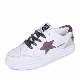 Giày sneaker nữ Màu Trắng hình ngôi sao trẻ trung D2526