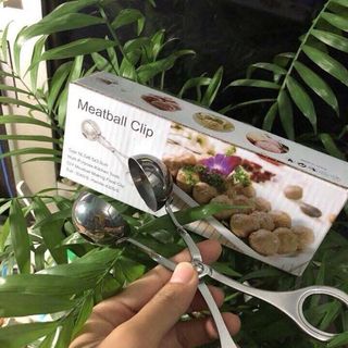 Dụng cụ kẹp thịt viên chả viên inox Meatball Clip