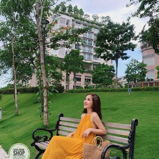 ĐẦM CỔ YẾM HỞ LƯNG DẬP LI