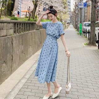 ĐẦM SUÔNG CHẤM BI TAY LỠ