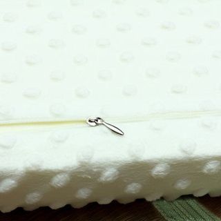 Gối cao su non người lớn màu sắc đa dạng