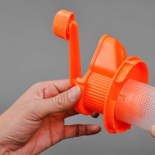 Máy xay đậu nành cầm tay tiện dụng