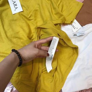 Áo phông cổ trong