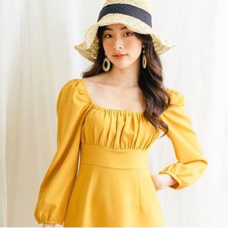 ĐẦM XẾP LY TAY LỬNG