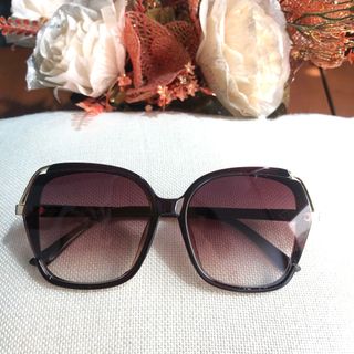 Kính mát thời trang