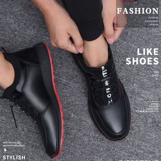 Giày Nam Sneaker Phối Da Năng Động D2569