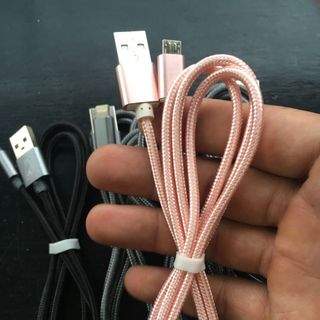 Cáp sạc cho điện thoại hàng có chip