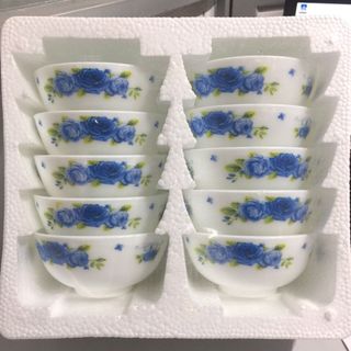Bộ chén sứ