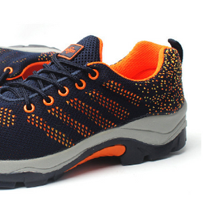 Giày bảo hộ thời trang