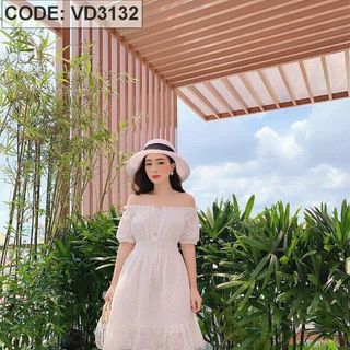 Đầm ren trắng thêu rút dây